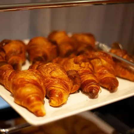 Milano Hotel 3*